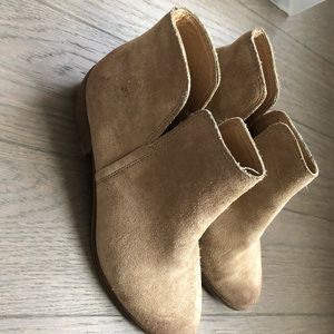 Splendid tan suede leather ankle zip booties size7